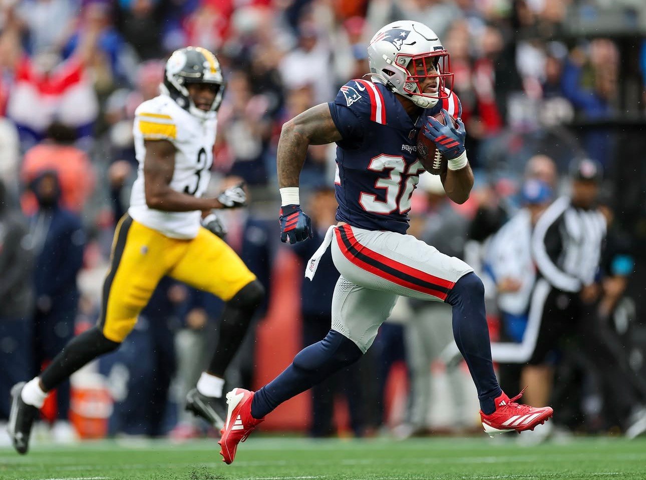 TreVeyon Henderson vs. Steelers